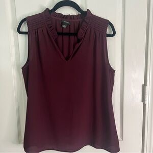 Halogen Women's Sleeveless Burgundy Top